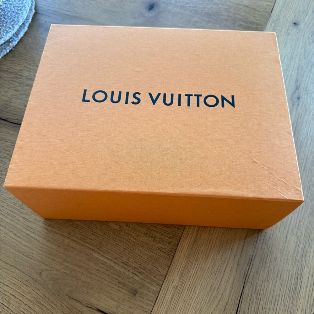 Louis Vuitton Epi leather Sneaker Boot - Picture 5 of 14